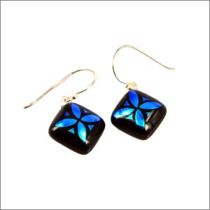 Blue glass earrings with tapa design